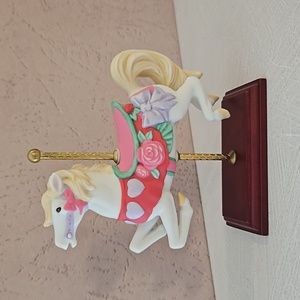 Avon 'Carousel Animal Collection' HORSE NIB 1996 Collectible Vintage